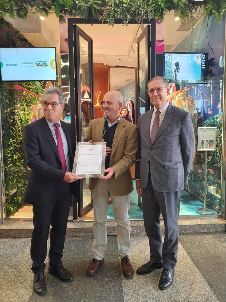 ApexBrasil receives Friend of the Earth 2023 Sustainability Award</strong>