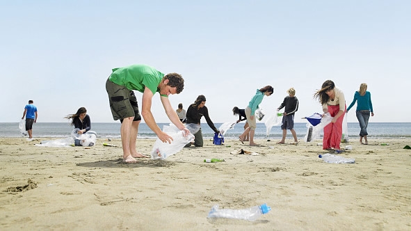 beach-pollution-cleaning-cover.jpg